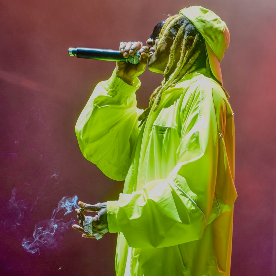 Lil Wayne Performs Fireman, Let The Beat Build & More At The TwoGether Land Festival