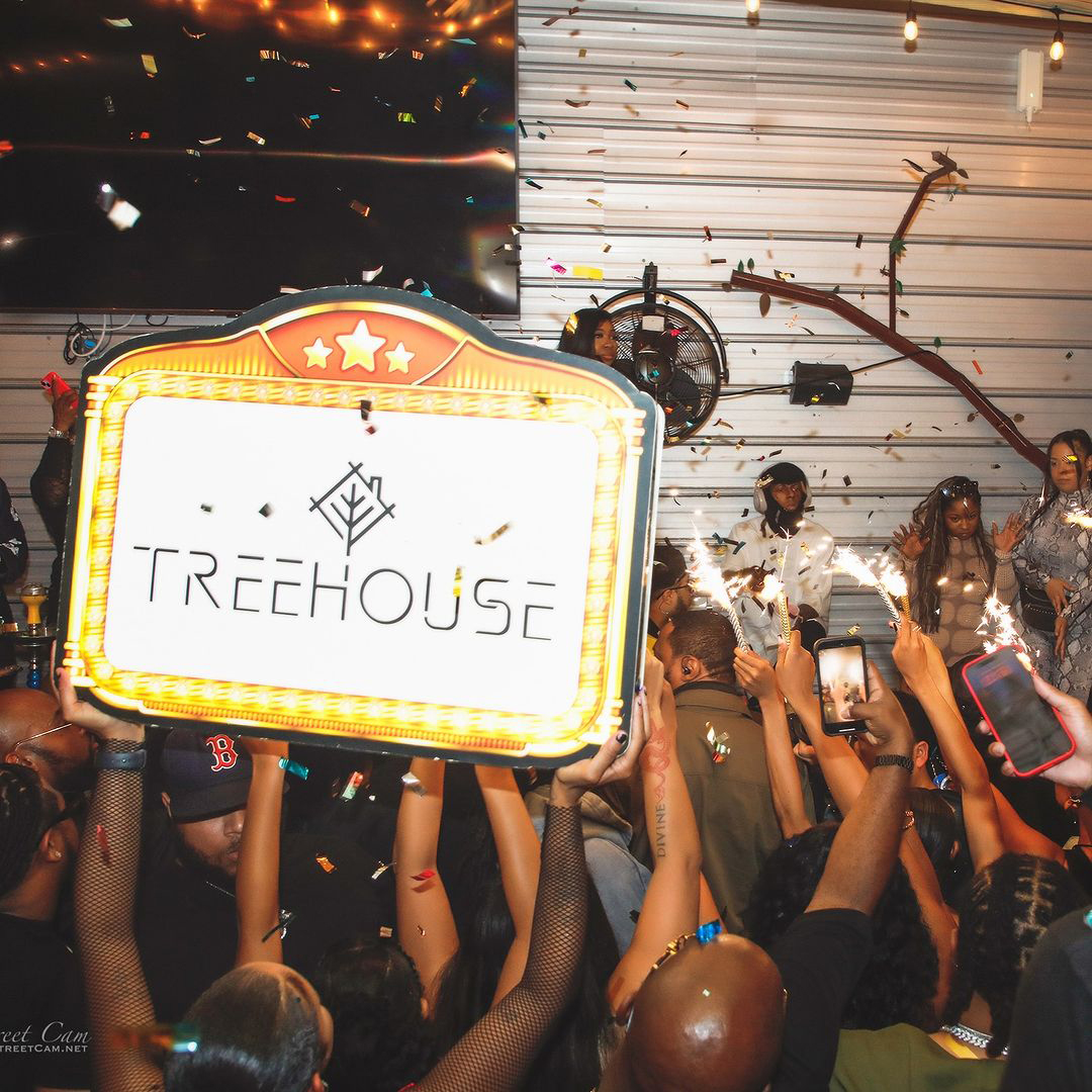 Lil Wayne Attends Reginae Carter Treehouse On Sundays Party In NOLA