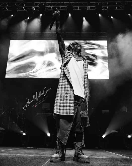 Lil Wayne Performs At VyStar Veterans Memorial Arena [Pics]