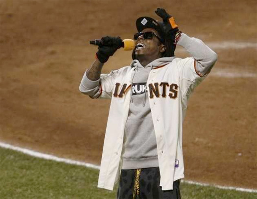 Lil Wayne Sings “Take Me Out To The Ball Game” During Giants vs ...
